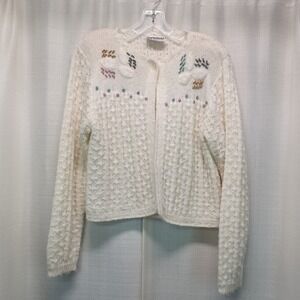 Personal Vintage Cream Knit Cardigan Sweater Floral Embroidered Wool Blend M